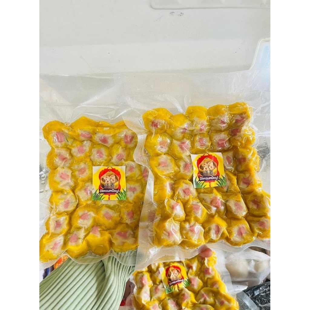 Frozen Bandung Dimsum ayam isi 30 kulit kuning atau putih pembeli  wajib baca deskripsi