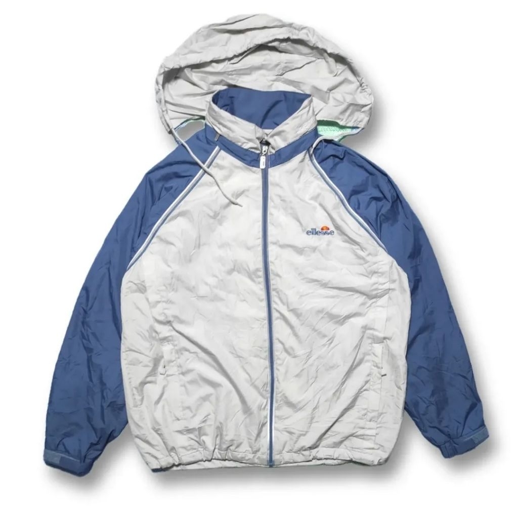 jaket outdoor ellesse (Rp.200)