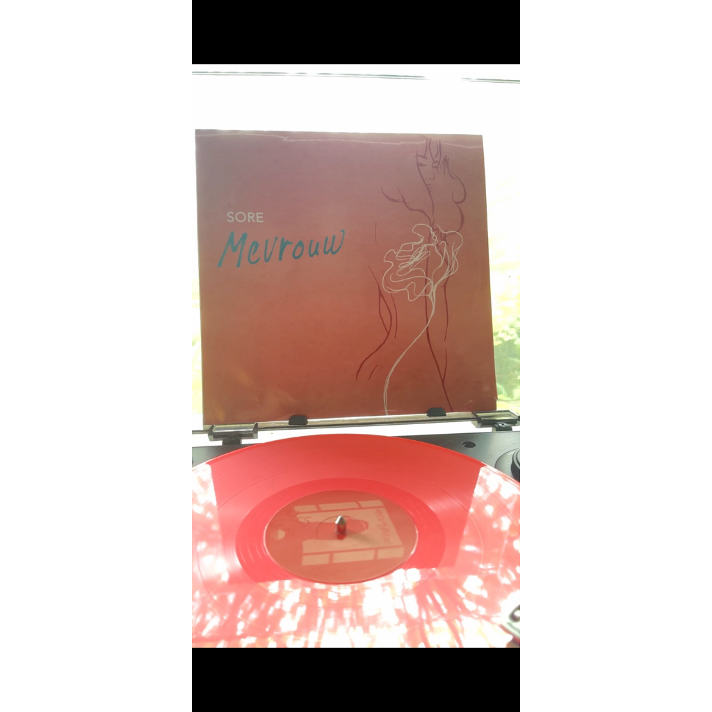 Vinyl Sore - Mevrouw