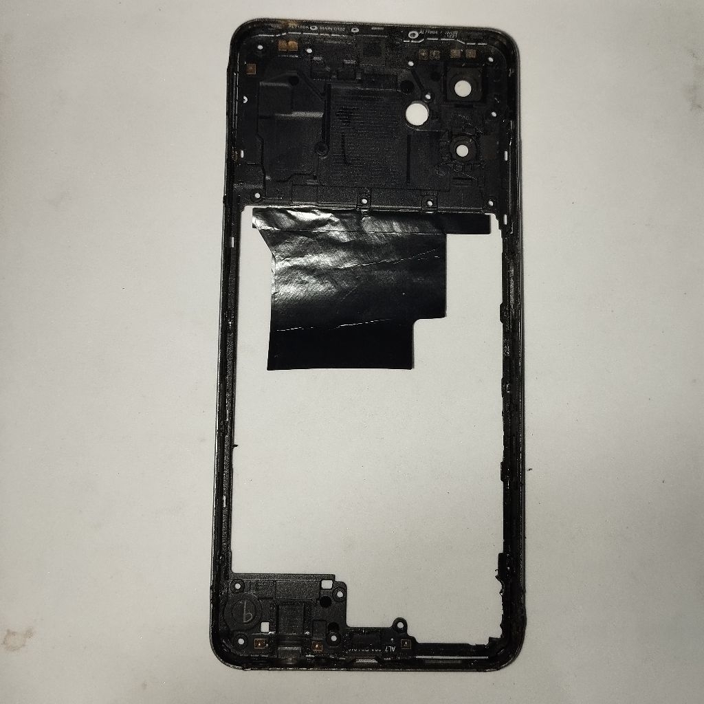 Tutup Mesin & Bazel Pinggir Samsung A06