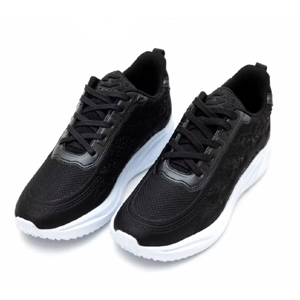 Sepatu sneakers running gym sepatu olahraga sepatu casual