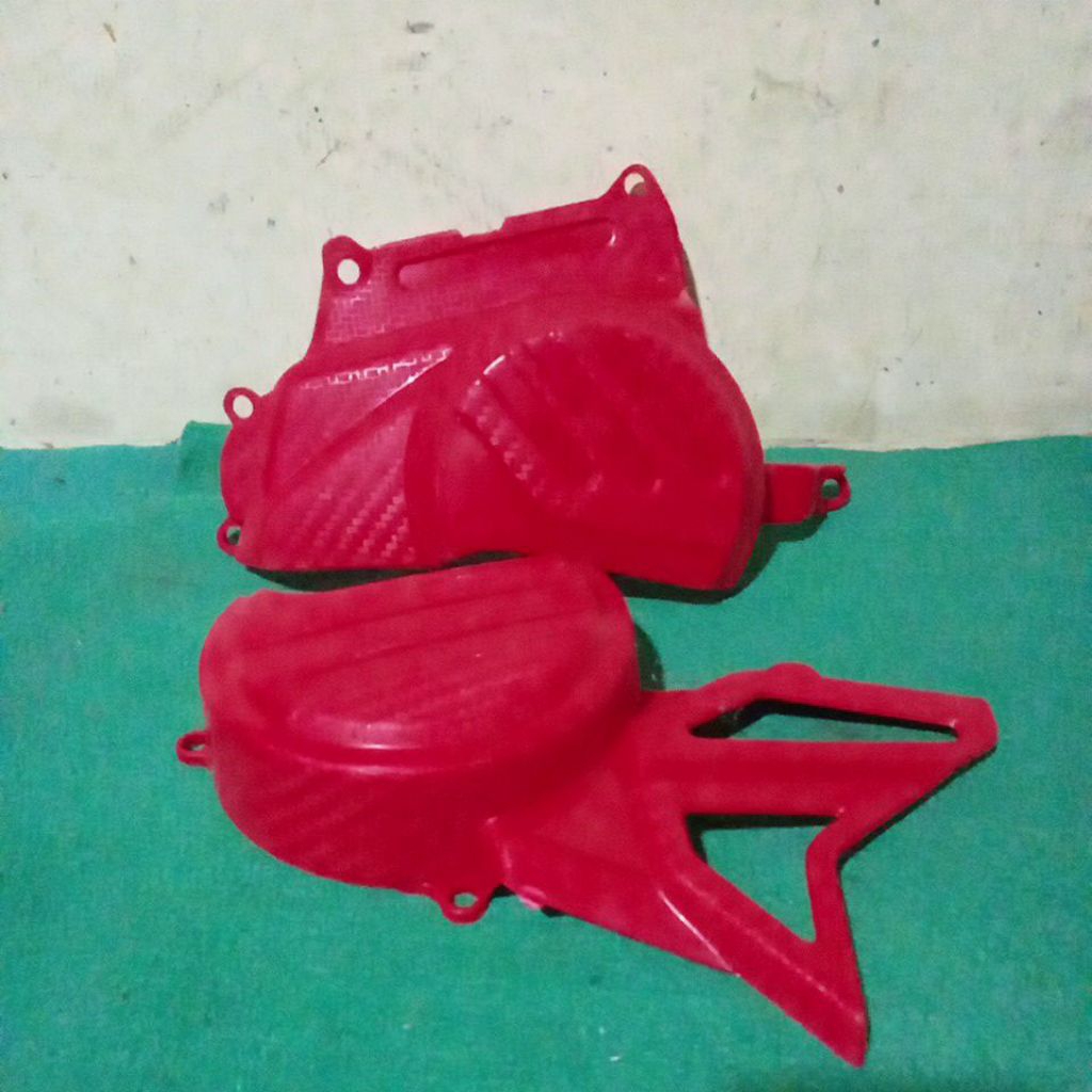 cover tutup mesin samping crf 150 kanan kiri warna merah hitam original