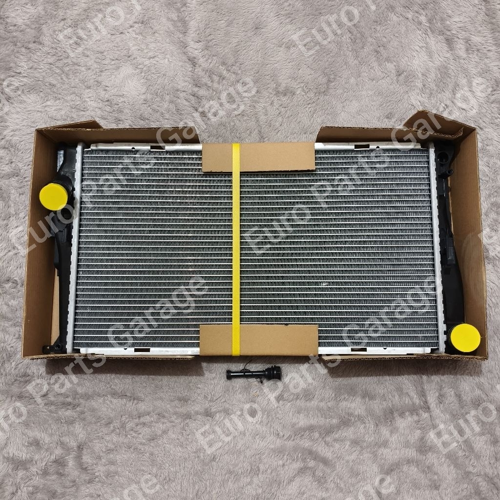 Radiator BMW E84 X1 N47 Diesel 17117558480