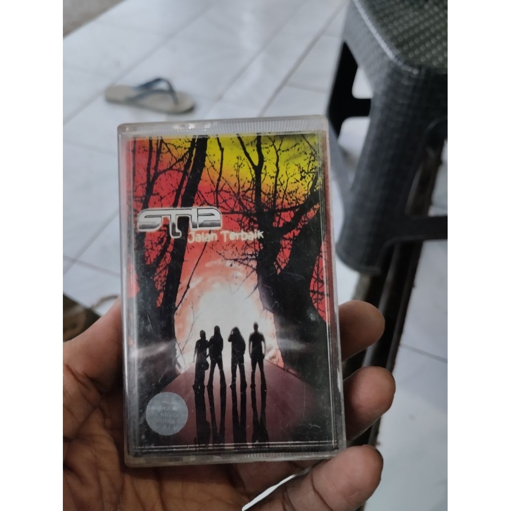kaset st 12