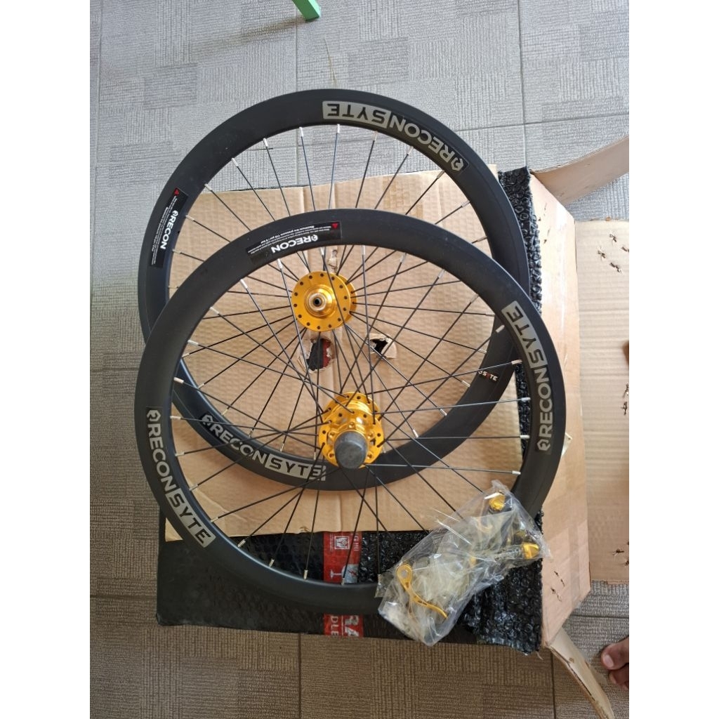 Wheelset Velg 20 plus 451 + ban luar-dalam D/B