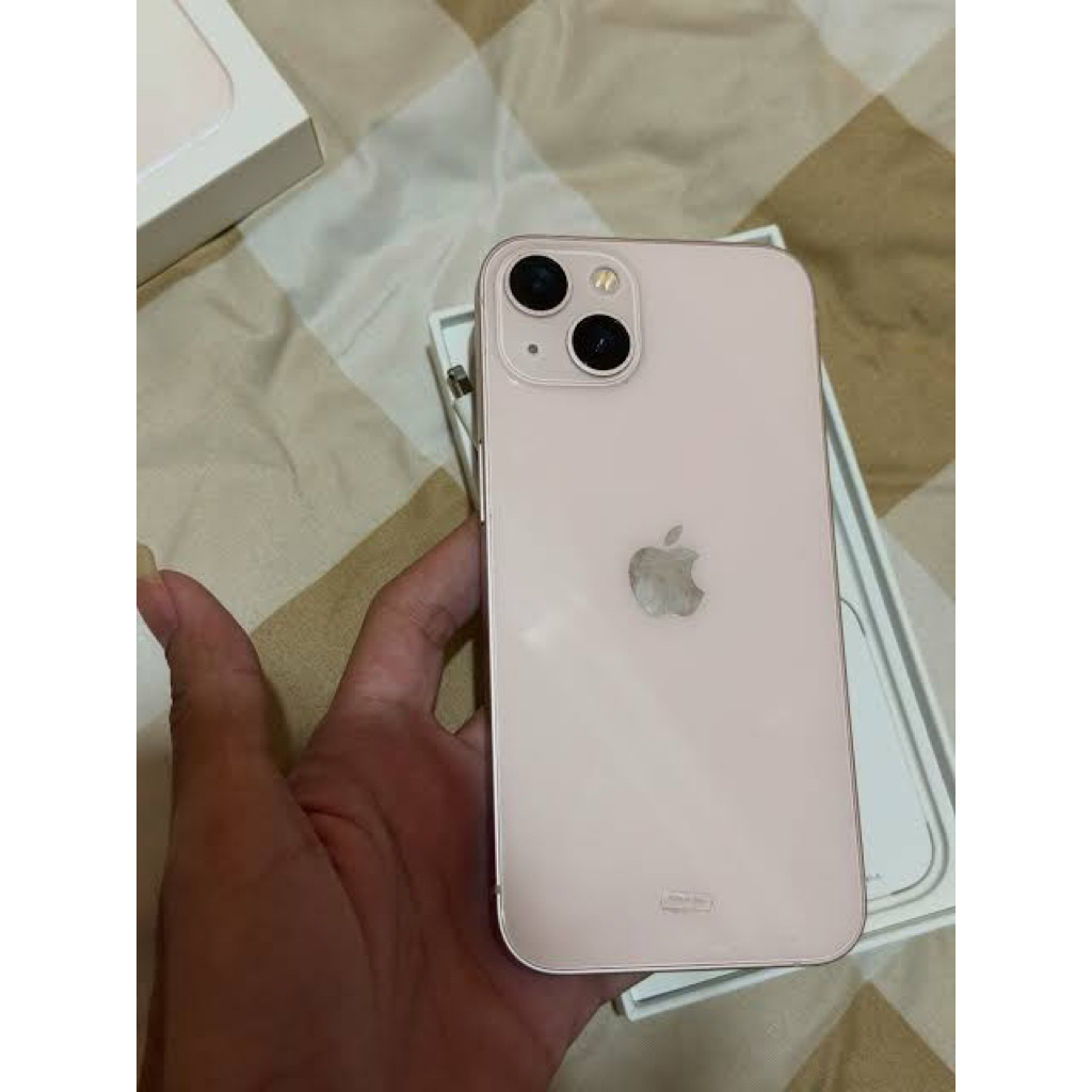 Iphone 13 second like new