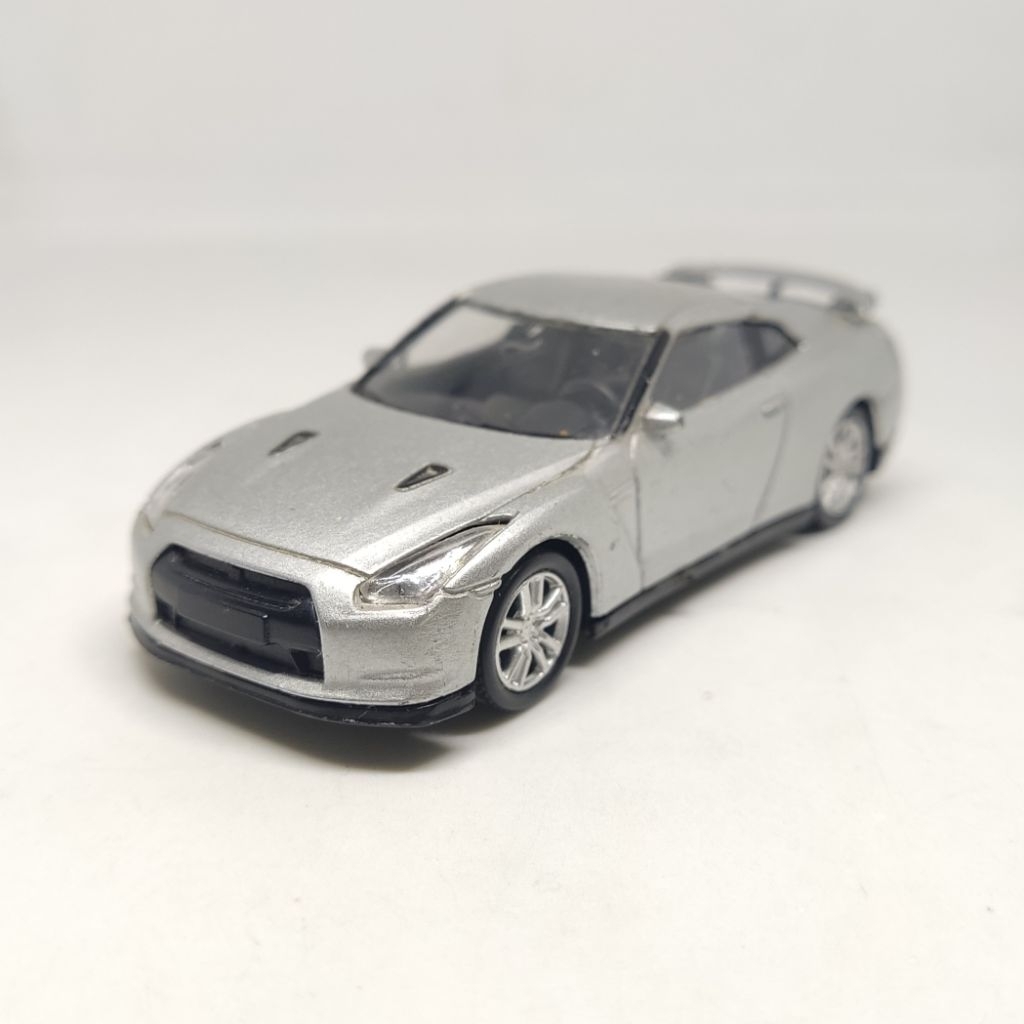 RMZ Diecast Lose Nissan GT-R R35 Silver Skala 1:64 - DIECAST