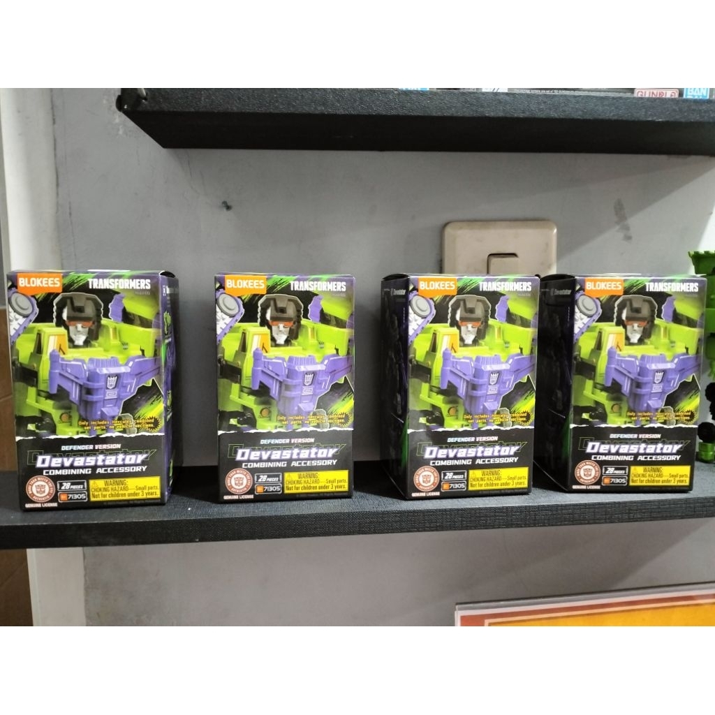 Blokees Devastator combiner