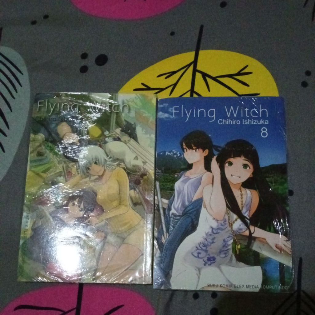Komik Flying Witch Original