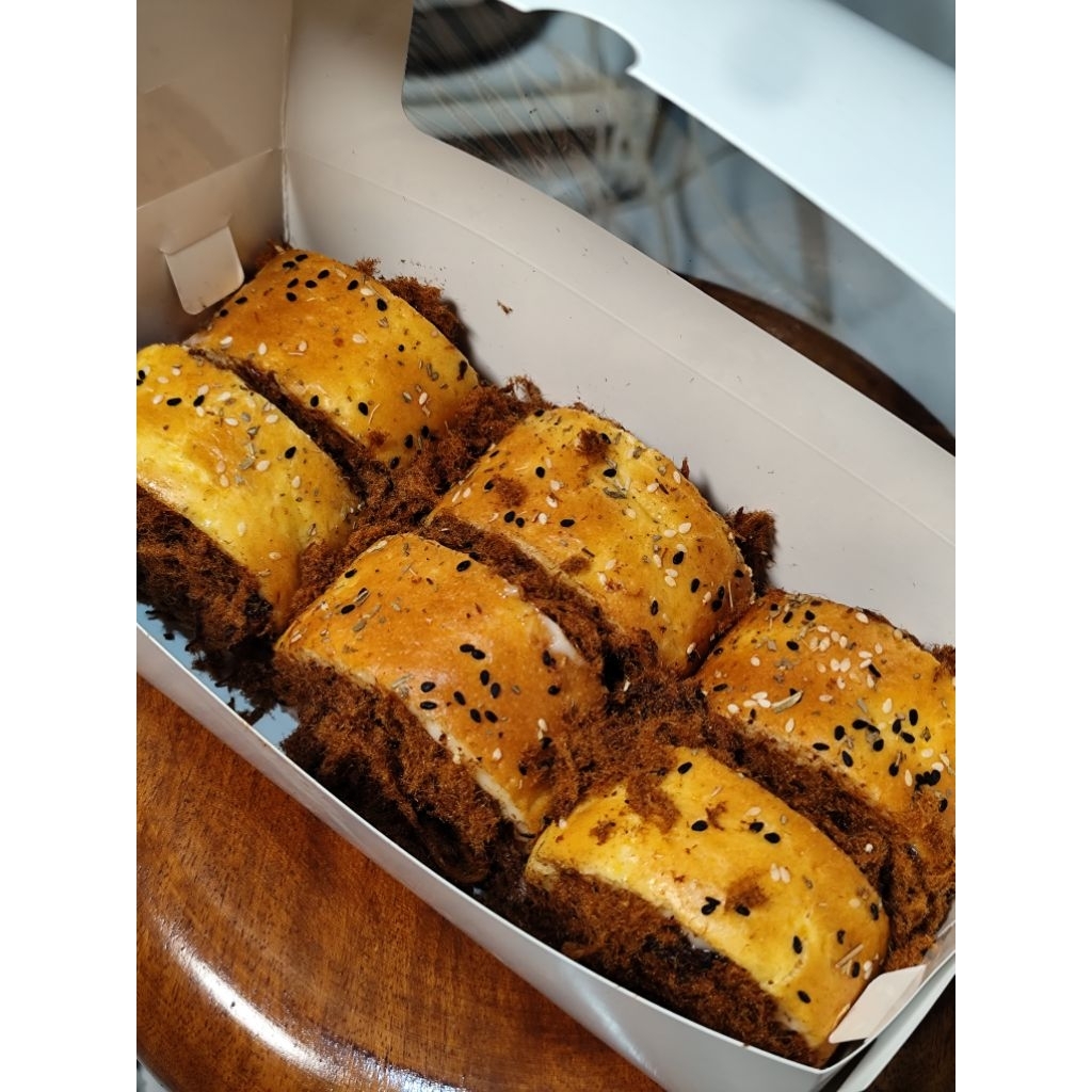 Roti Gulung Abon