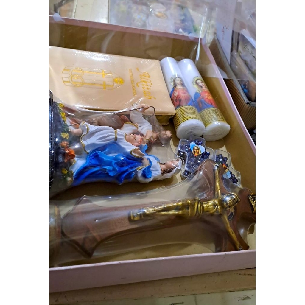 Paket Benda Rohani Katolik untuk Pernikahan