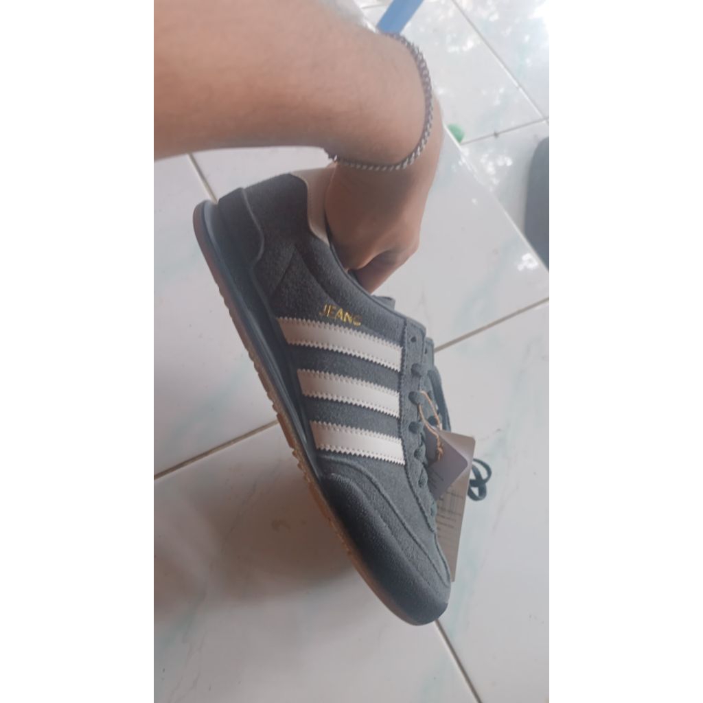 adidas Jeans Grey Original