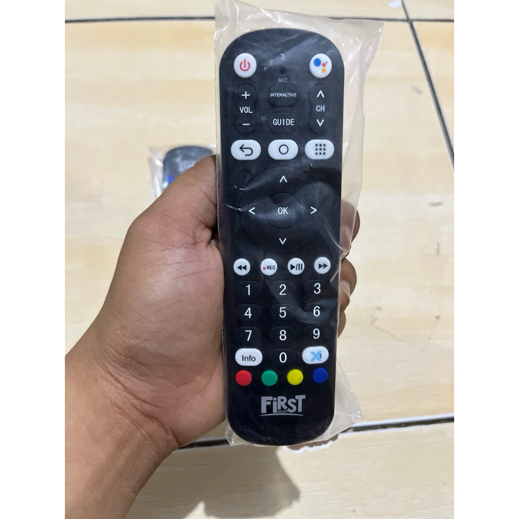 REMOT X 1 4K FIRST MEDIA VOICE COMMAND & BLUETOOTH PCB HITAM 2023