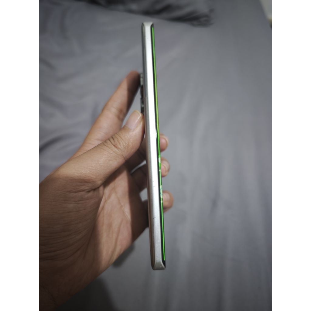 REALME GT6 MINUS LCD