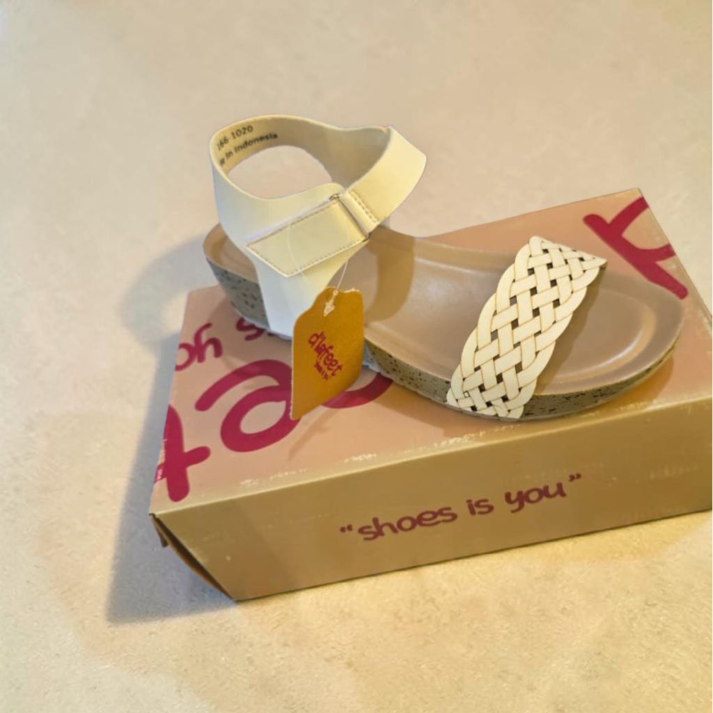 d'Lafeet Sandal tali Wanita -Laras
