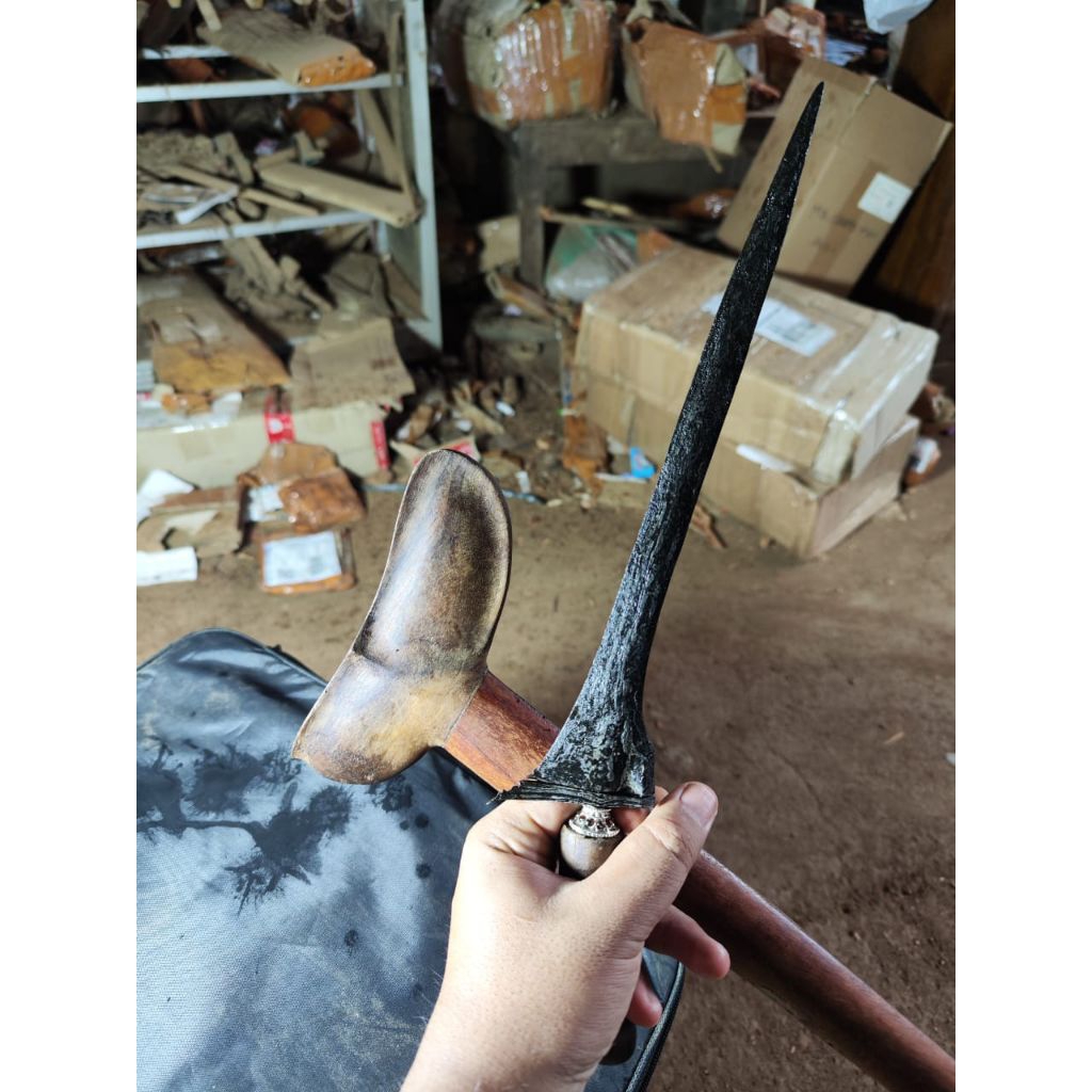 Keris Lurus Sepuh Kuno Warangka Gayaman Yogyakarta Jogja Bilah Berserat Tosan Aji Asli Dusun
