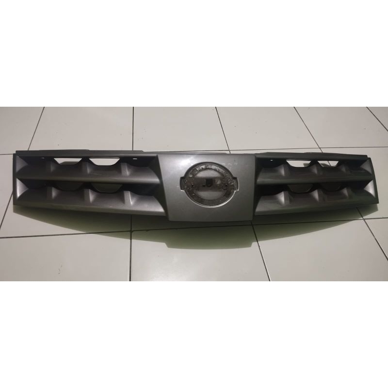 grill Livina L10