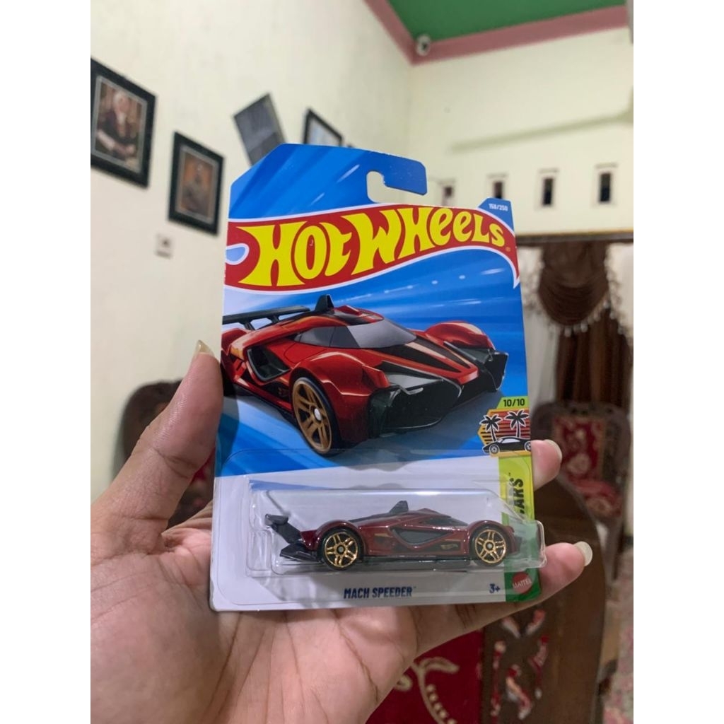 HOTWHEELS MACH SPEEDER
