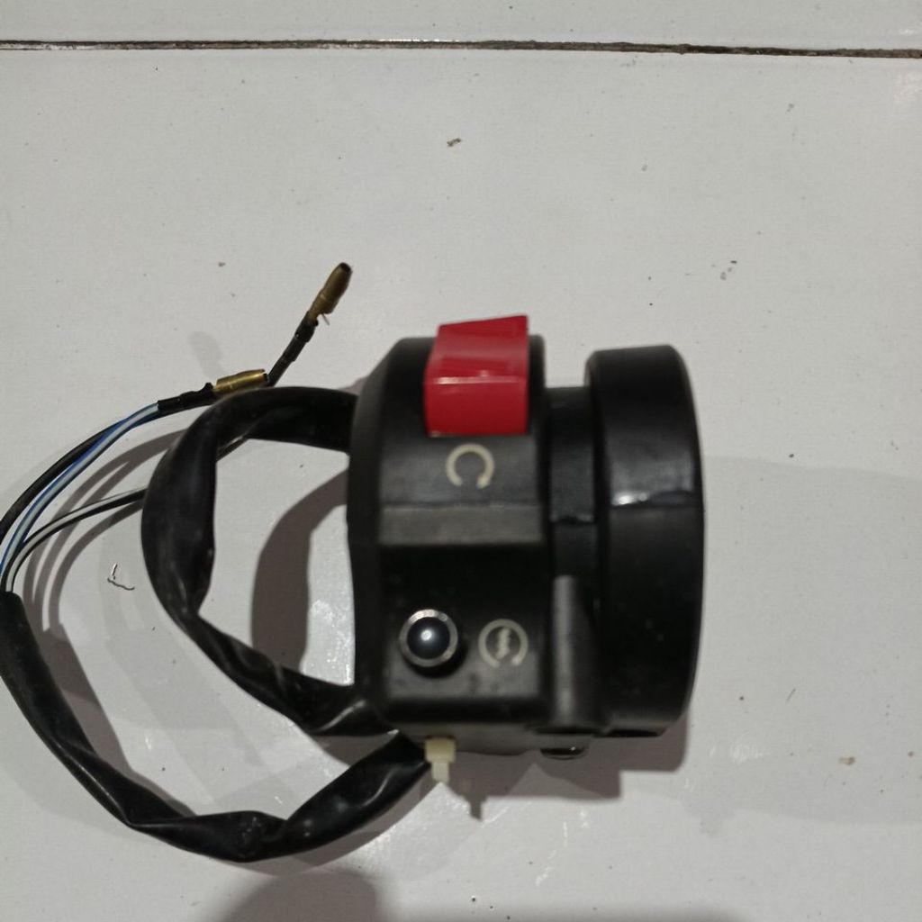 holder kanan set honda tiger 2000