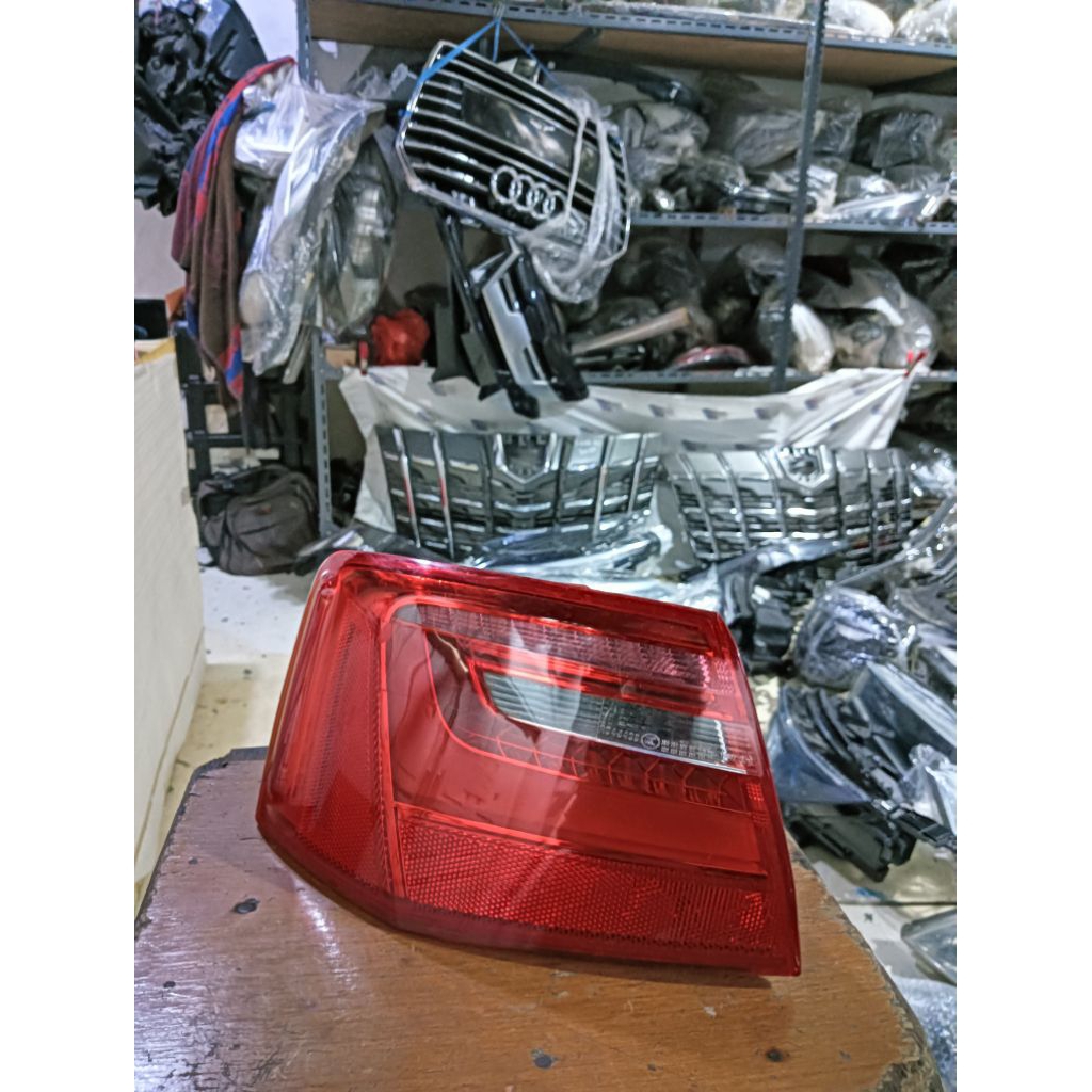 Stoplamp lampu belakang audi A6 2012 2013 2014 2015 original