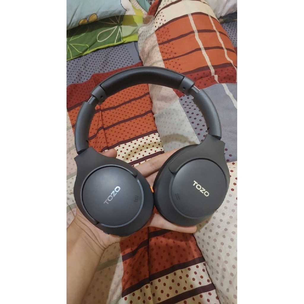 SECOND TOZO H20 HEADPHONE