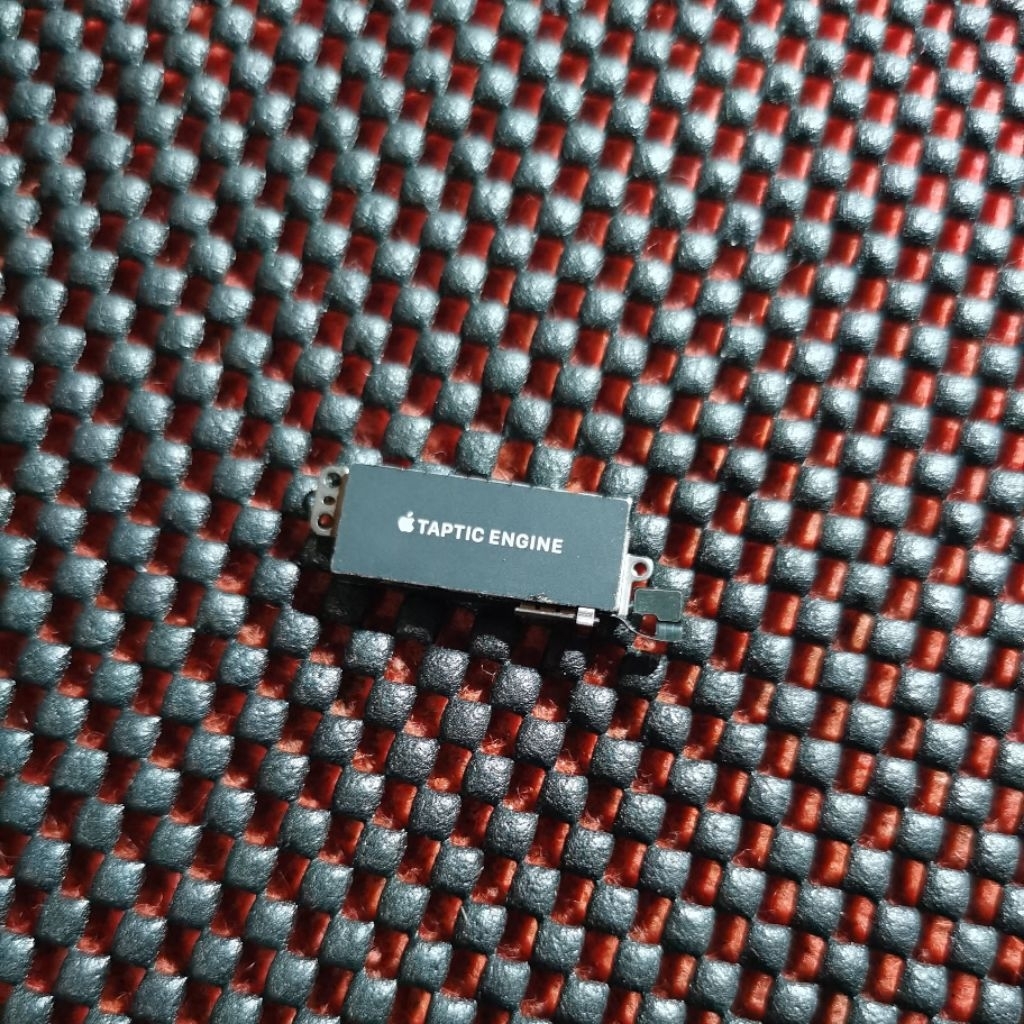 mesin getar taptic engine iPhone xr ori cabutqn.