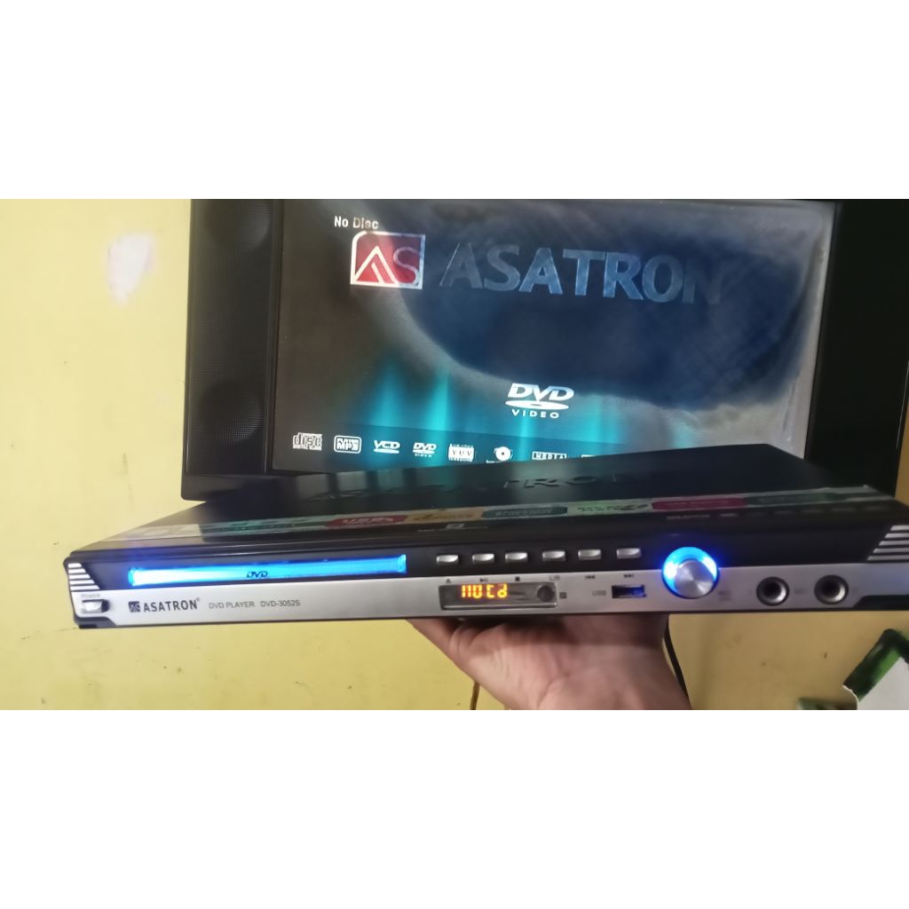 DVD player merk ASATRON model DVD3052S
