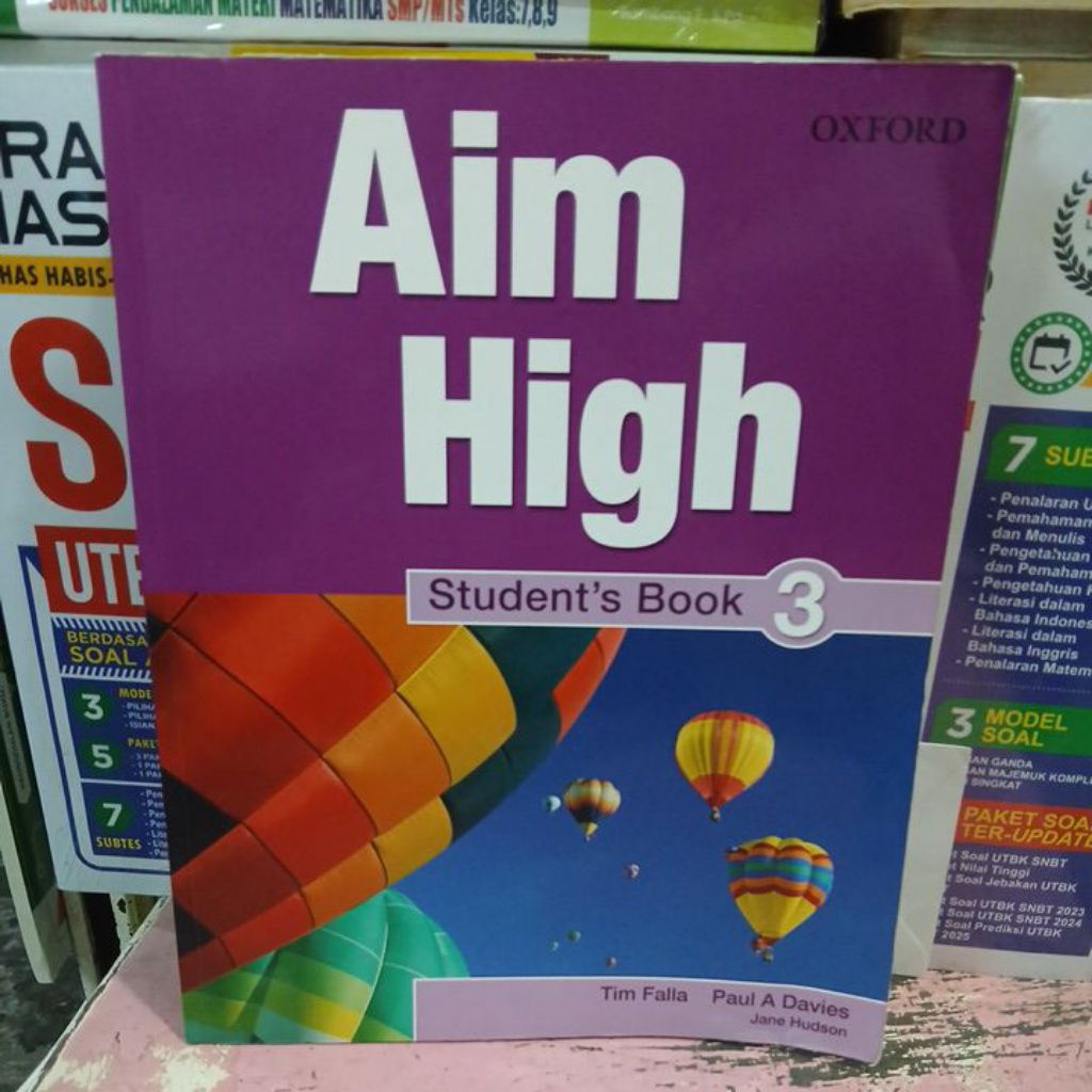 AIM HIGH STUDENST BOOK 3