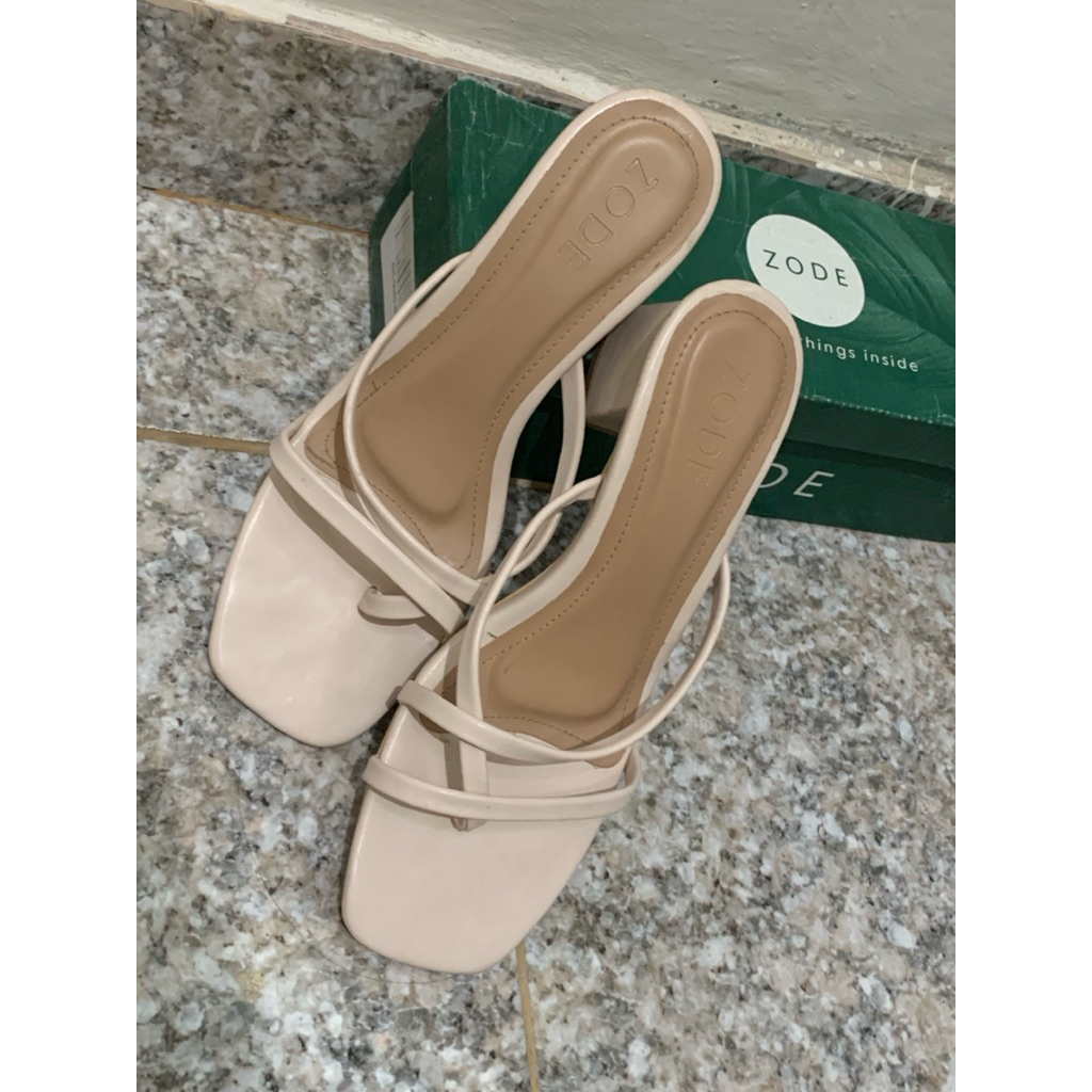 Preloved Zode Marry Heels beige Size 42 | High Heels Wanita Original