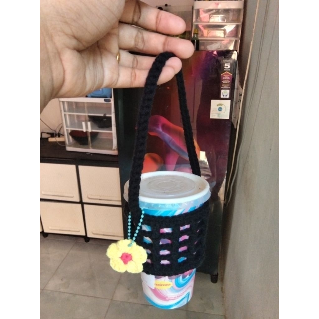cup holder dan botol holder rajut