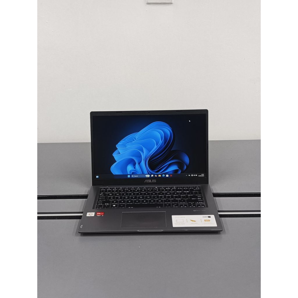 ASUS M415DAO