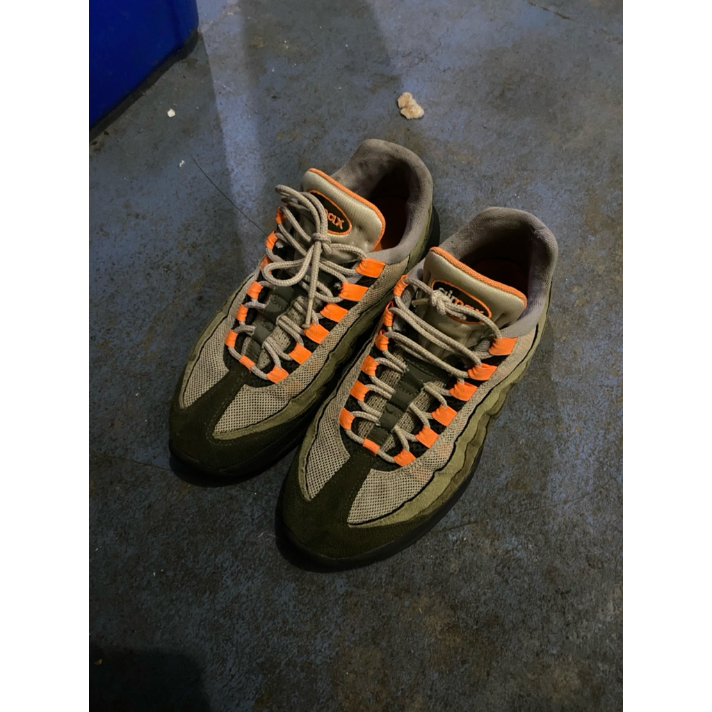 nike airmax 95 orange