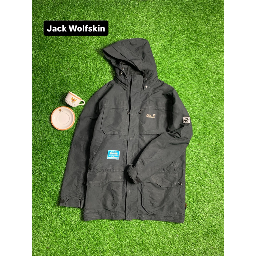jaket outdoor jack wolfskin multi poket second original