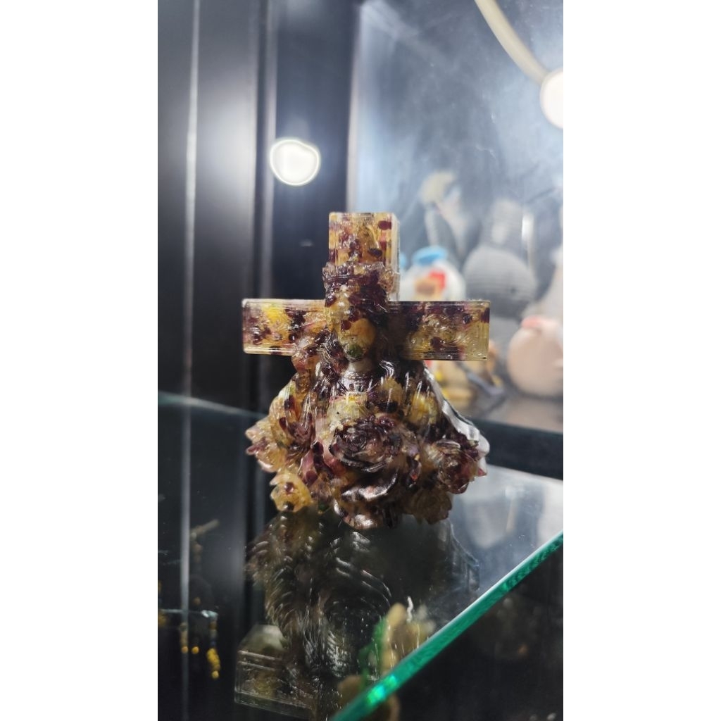 patung yesus resin crystal meditasi