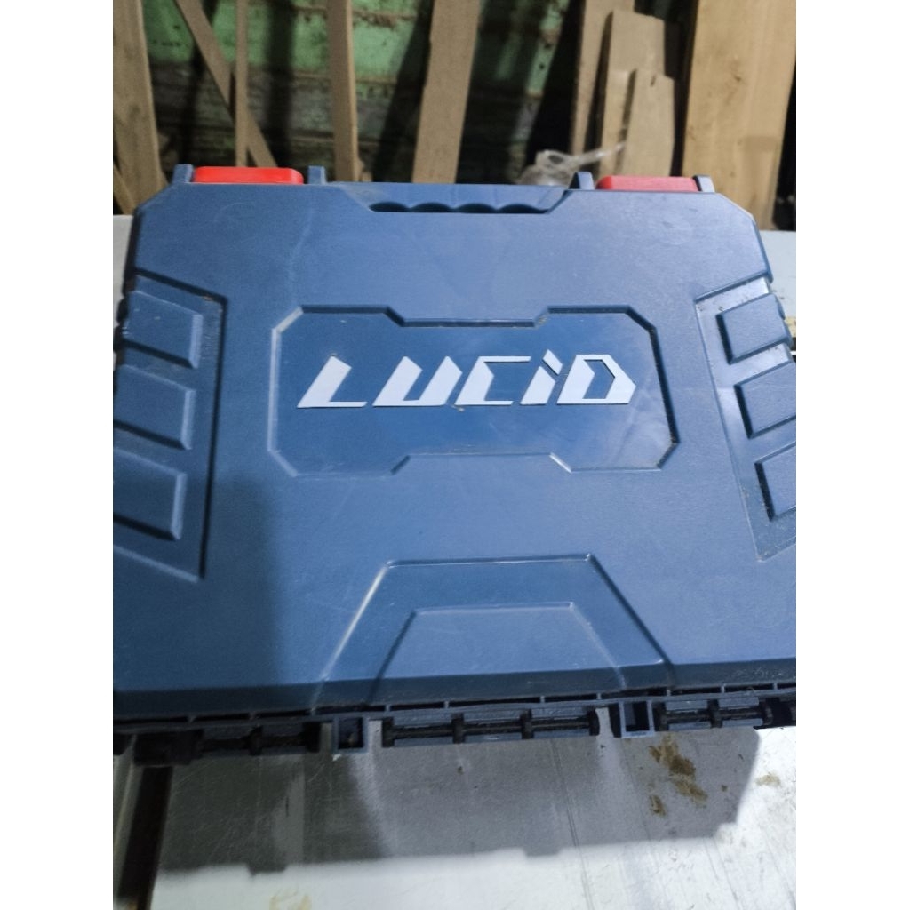 kotak bor lucid lx50