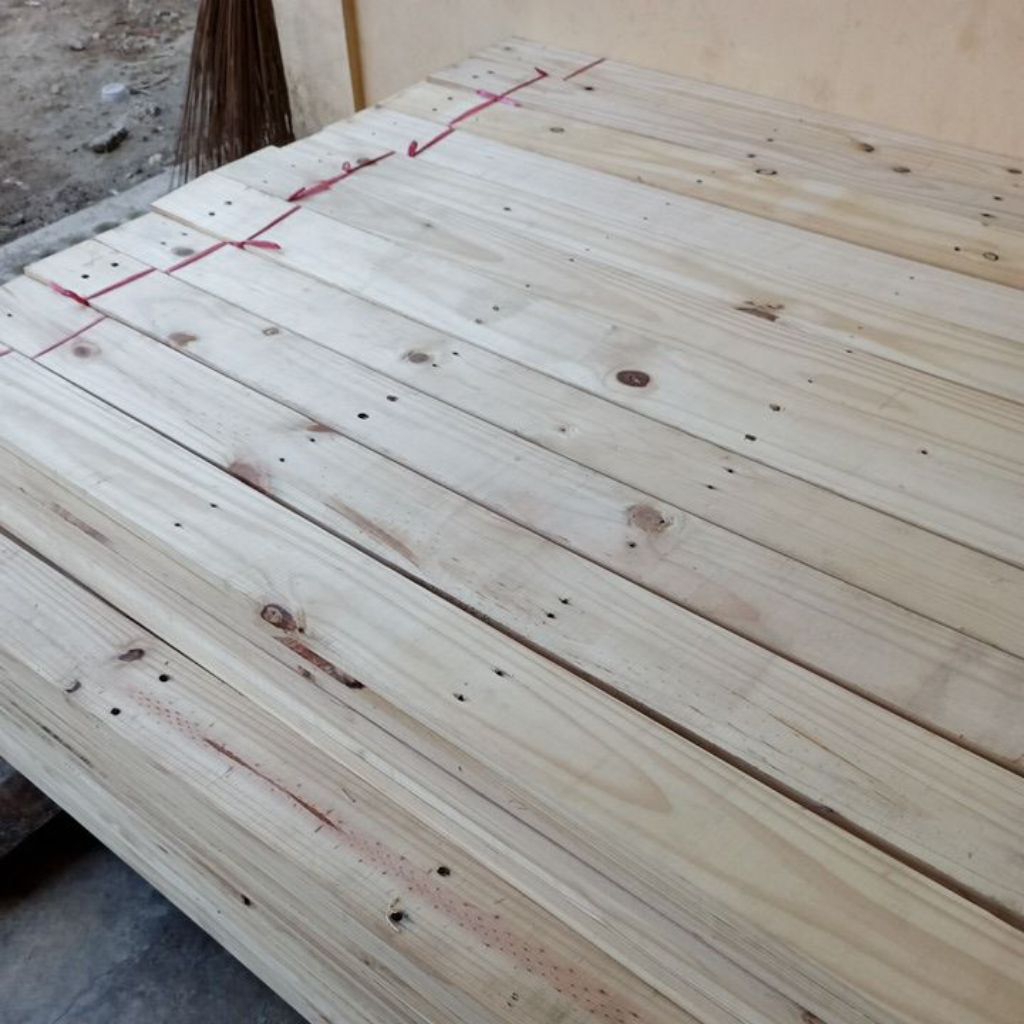 kayu palet jati belanda