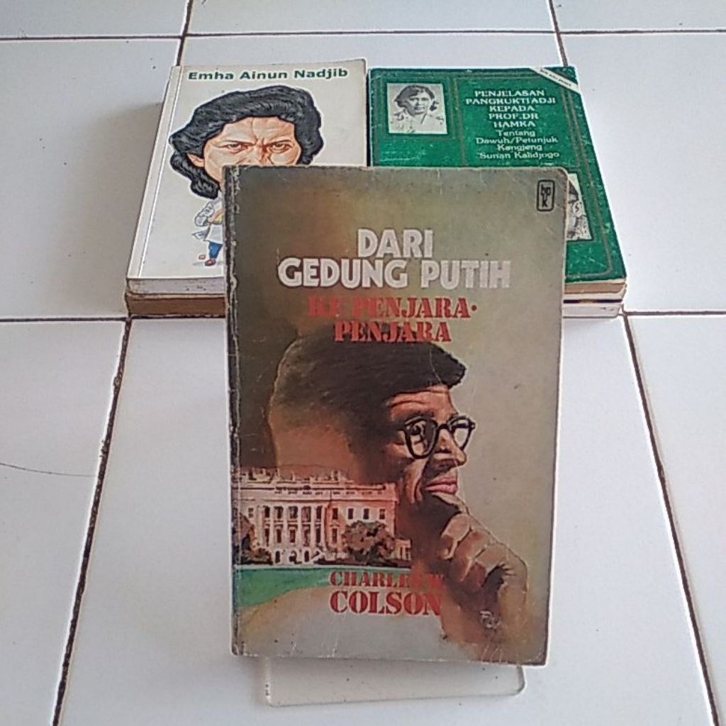 dari gedung putih ke penjara penjara