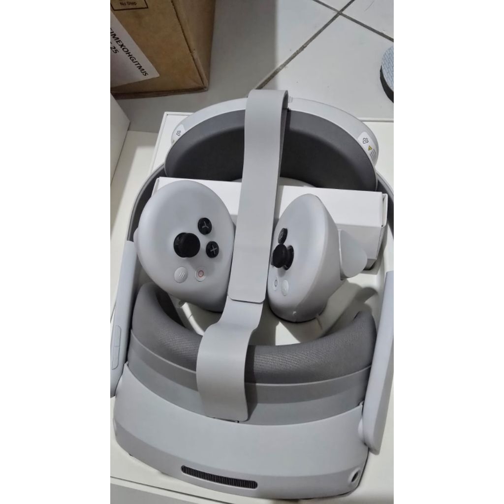 PICO 4 Ultra VR
