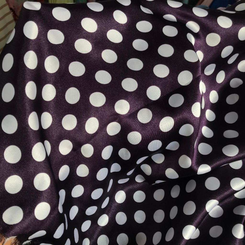 kain satin motif ~ kain satin motif polkadot ~ kain silk motif polkadot ~ kain satin motif polkadot