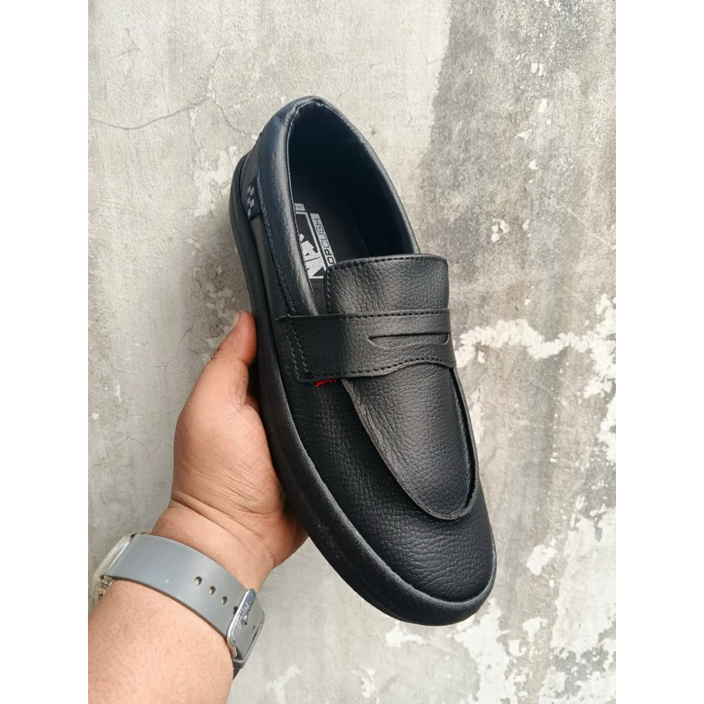 VANS Slip On Pro Skate Loafer Leather All Black / Full Black