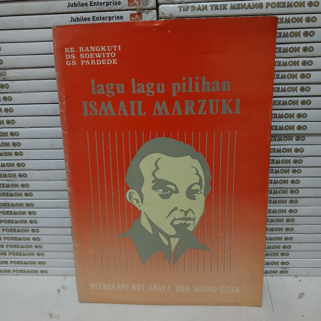BUKU LAGU-LAGU PILIHAN ISMAIL MARZUKI
