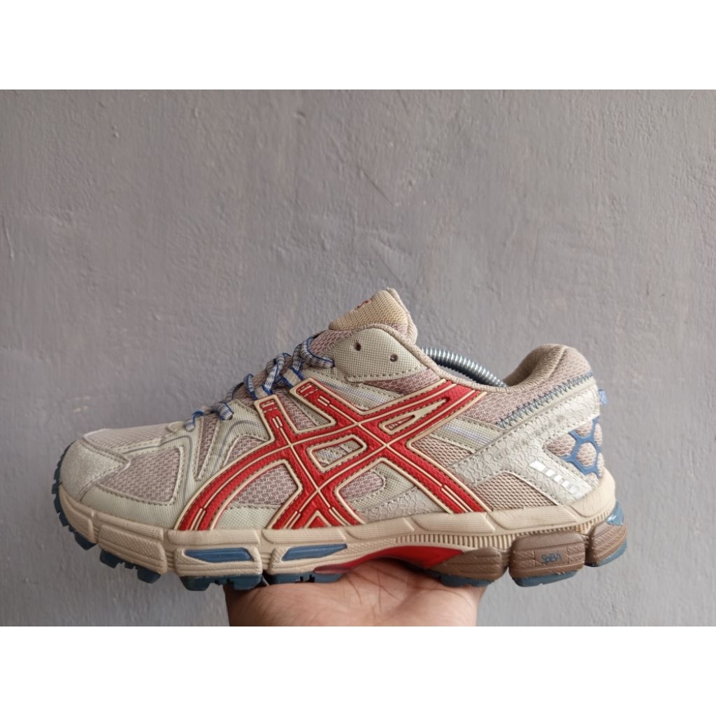 Asics Gel Kahana 8 size 43 second