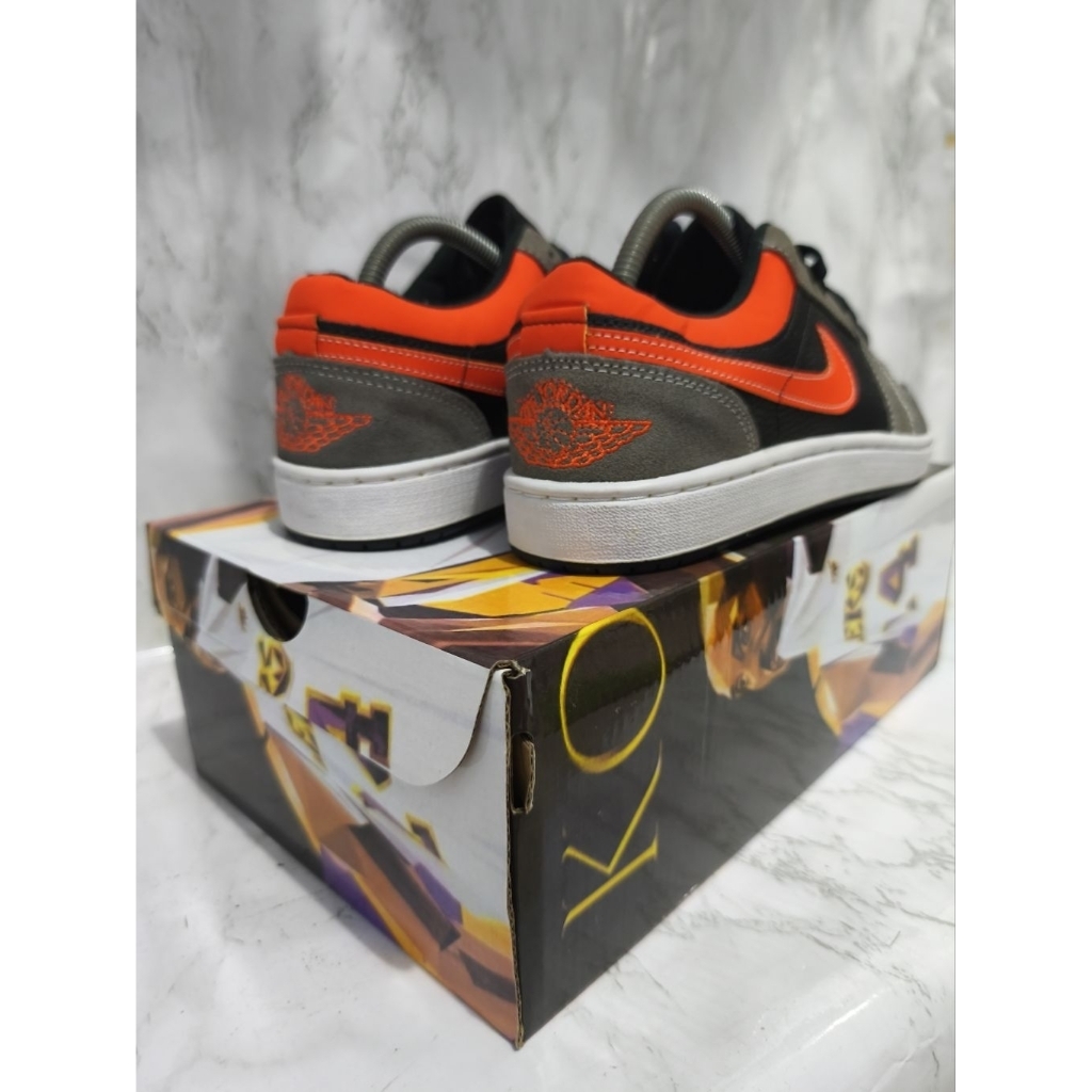 AJ1 Low SE Vivid Orange