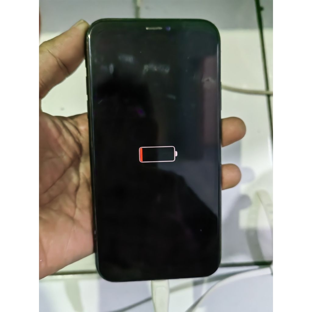 IPHONE XR GAMBAR BATRE BACA DESKRIPSI