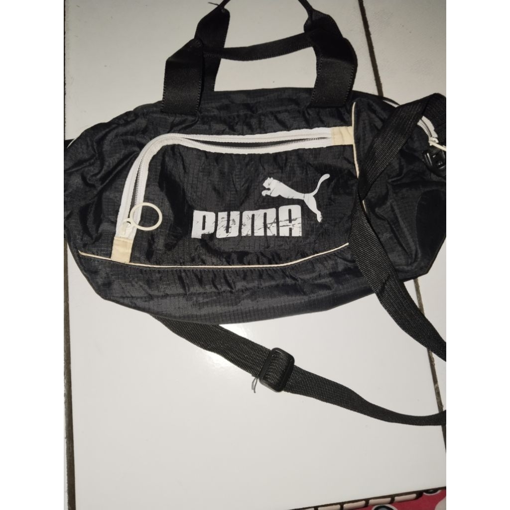 Tas Selempang Puma Unisex Preloved