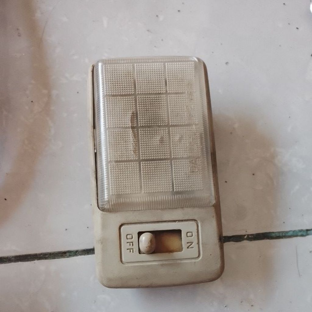lampu plafon Honda grand Civic LX