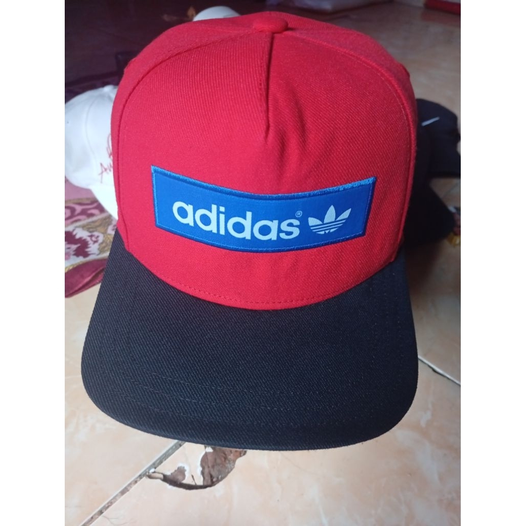 Topi Snapback Adidas Tri foil Bunga Dua Warna Original