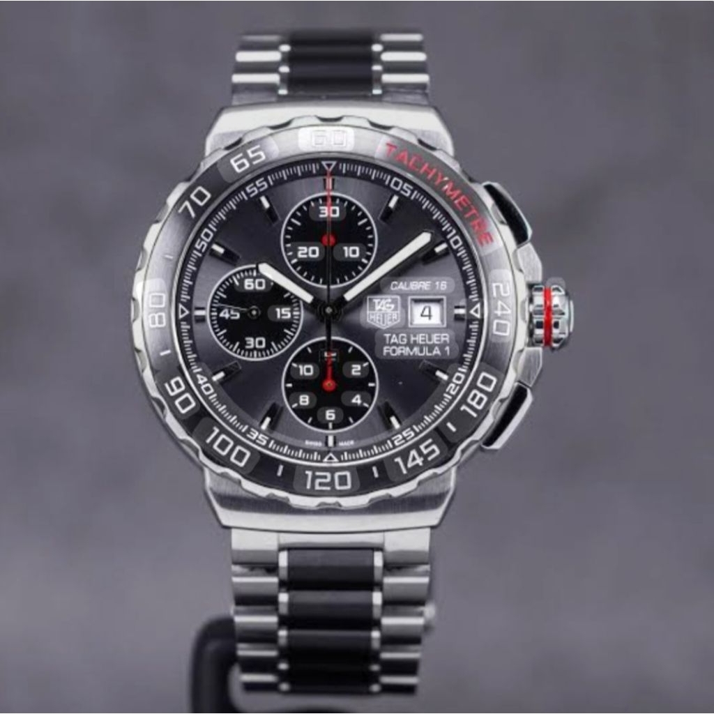 Jam Tangan Mewah Formula 1 Calibre 16 Chronograph