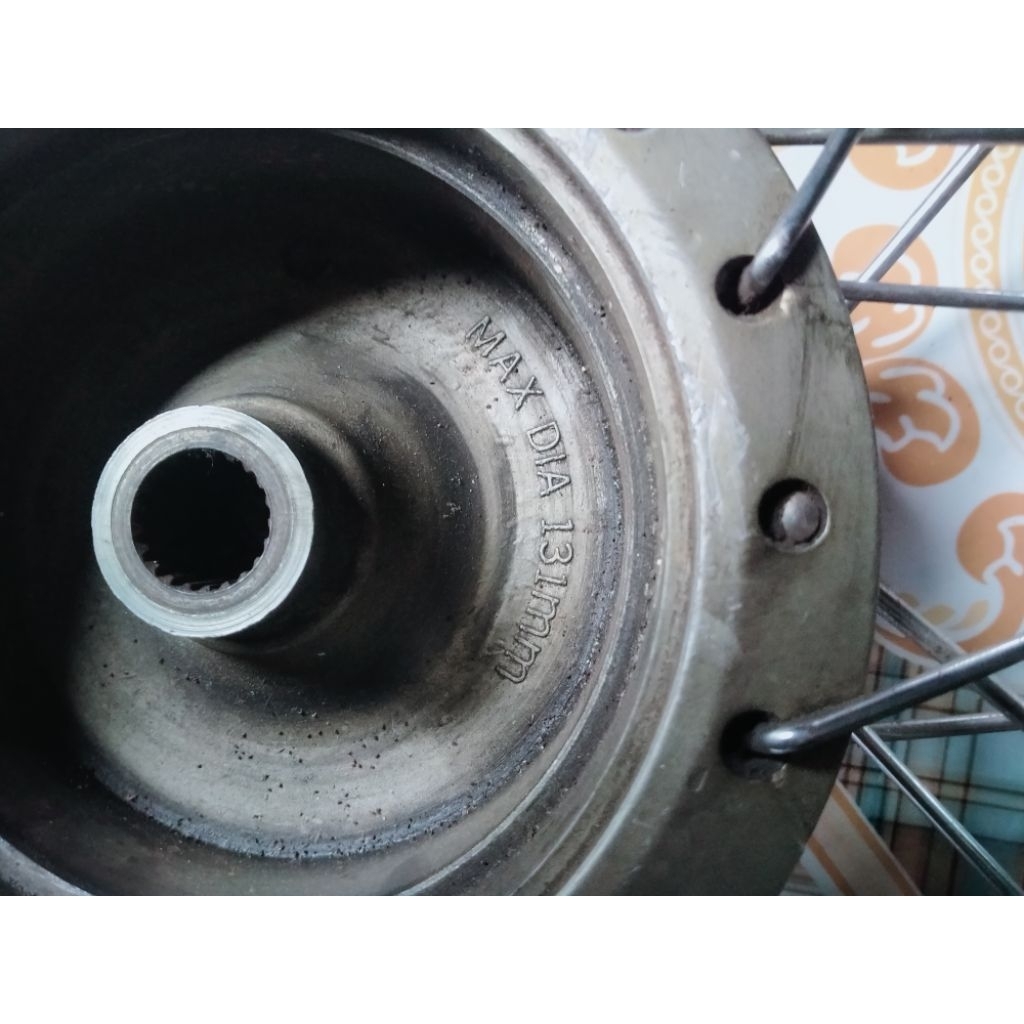 pelek velg jari-jari depan belakang+ban  motor Honda Beat Vario 110/Scoopy ring 14 original copotan