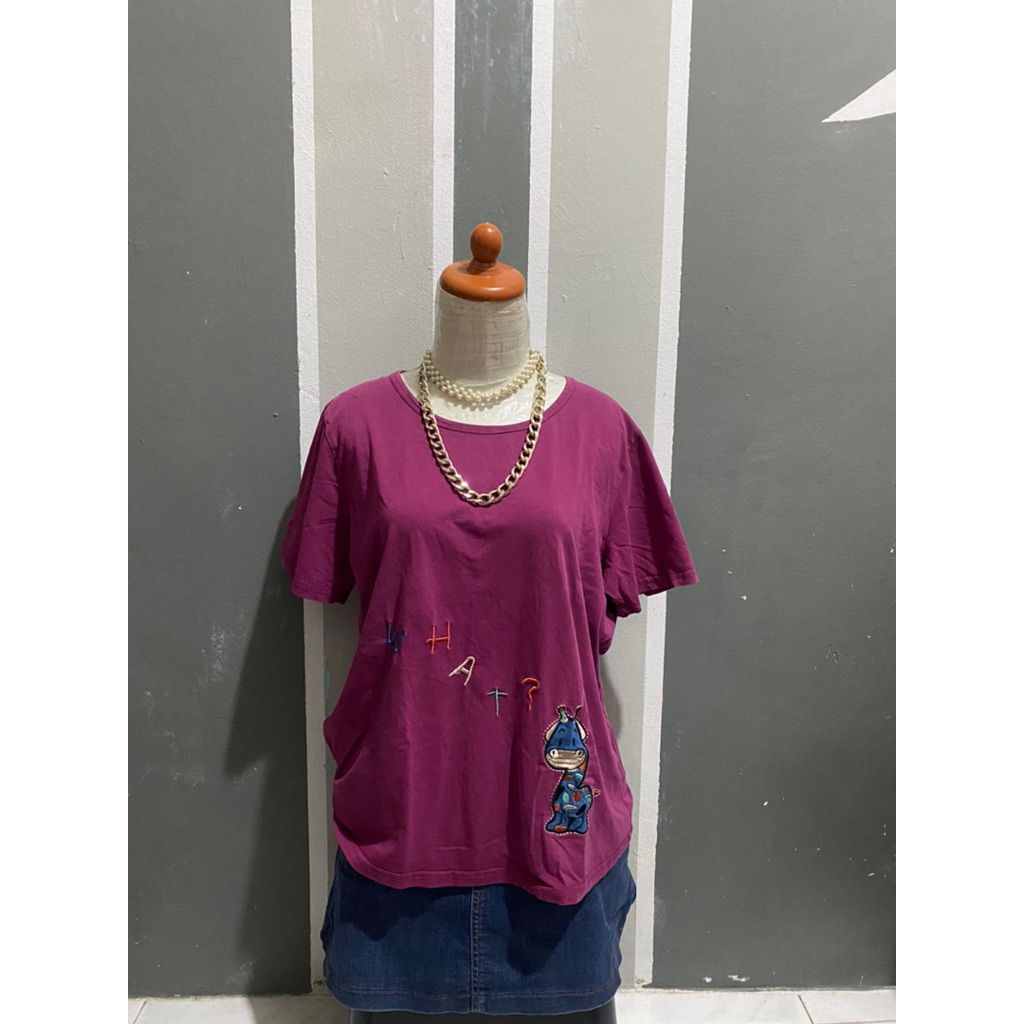 Kaos Wanita Merah Hati C:44